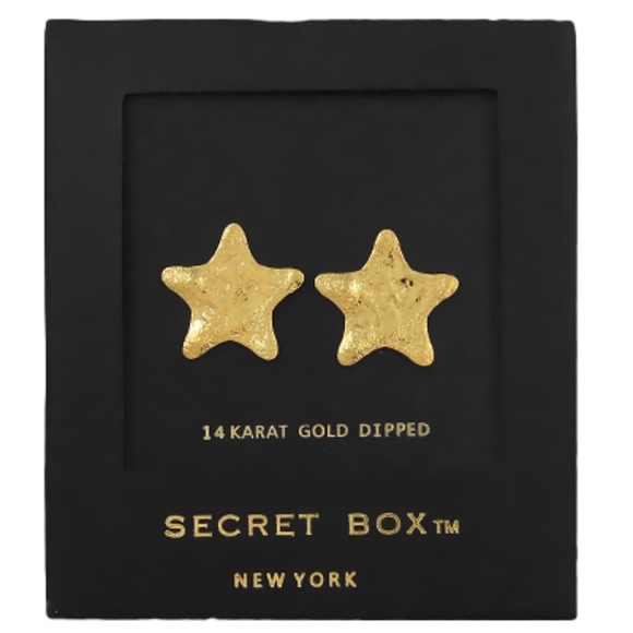 Hammered Star Studs * Metal * Post * 3/4"L - Picture 1 of 2